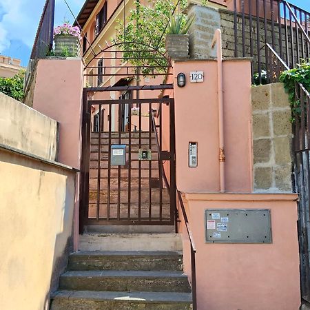 Piramide Gold Apartment Рим Екстериор снимка